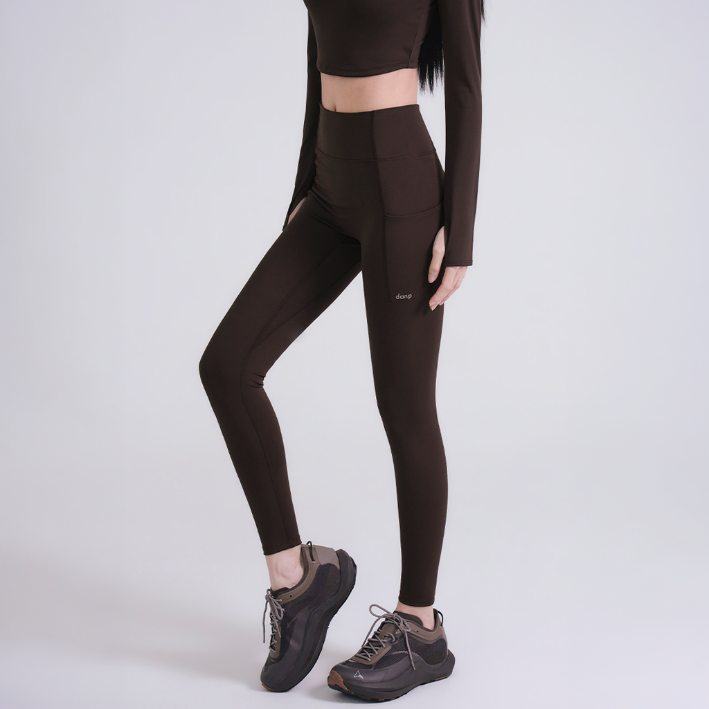Side Pocket Line Leggings