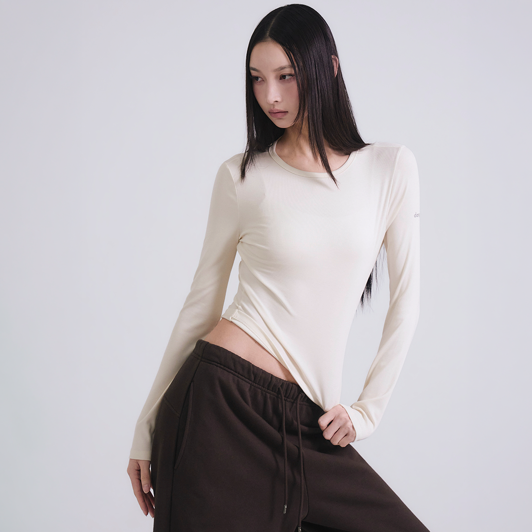 Essential Slim Fit Long Sleeve