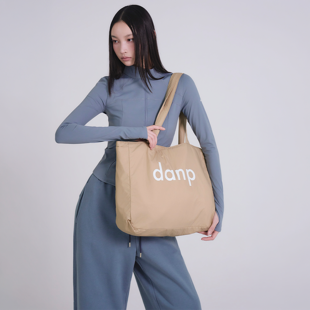 Winter Reversible Shoulder Bag