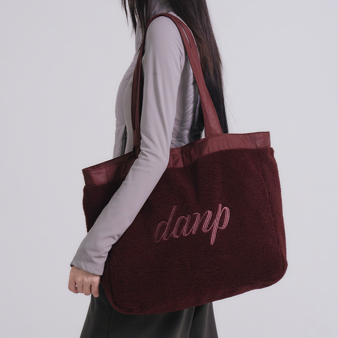 Winter Reversible Shoulder Bag