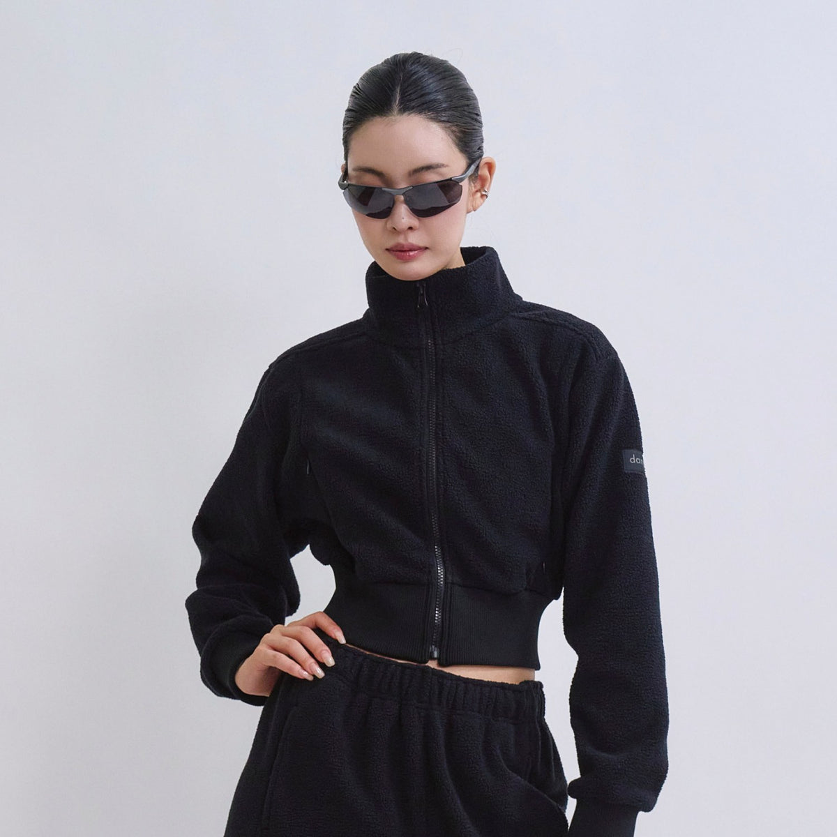 Airy Warm Fleece Crop Zip-Up