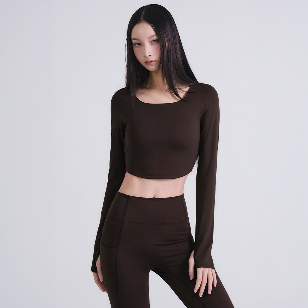 Soft Tension Scoop Neck Long Sleeve