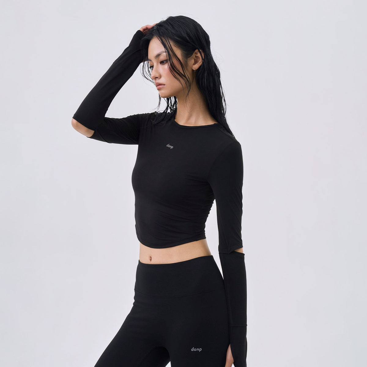 Easy Active Slit Long Sleeves
