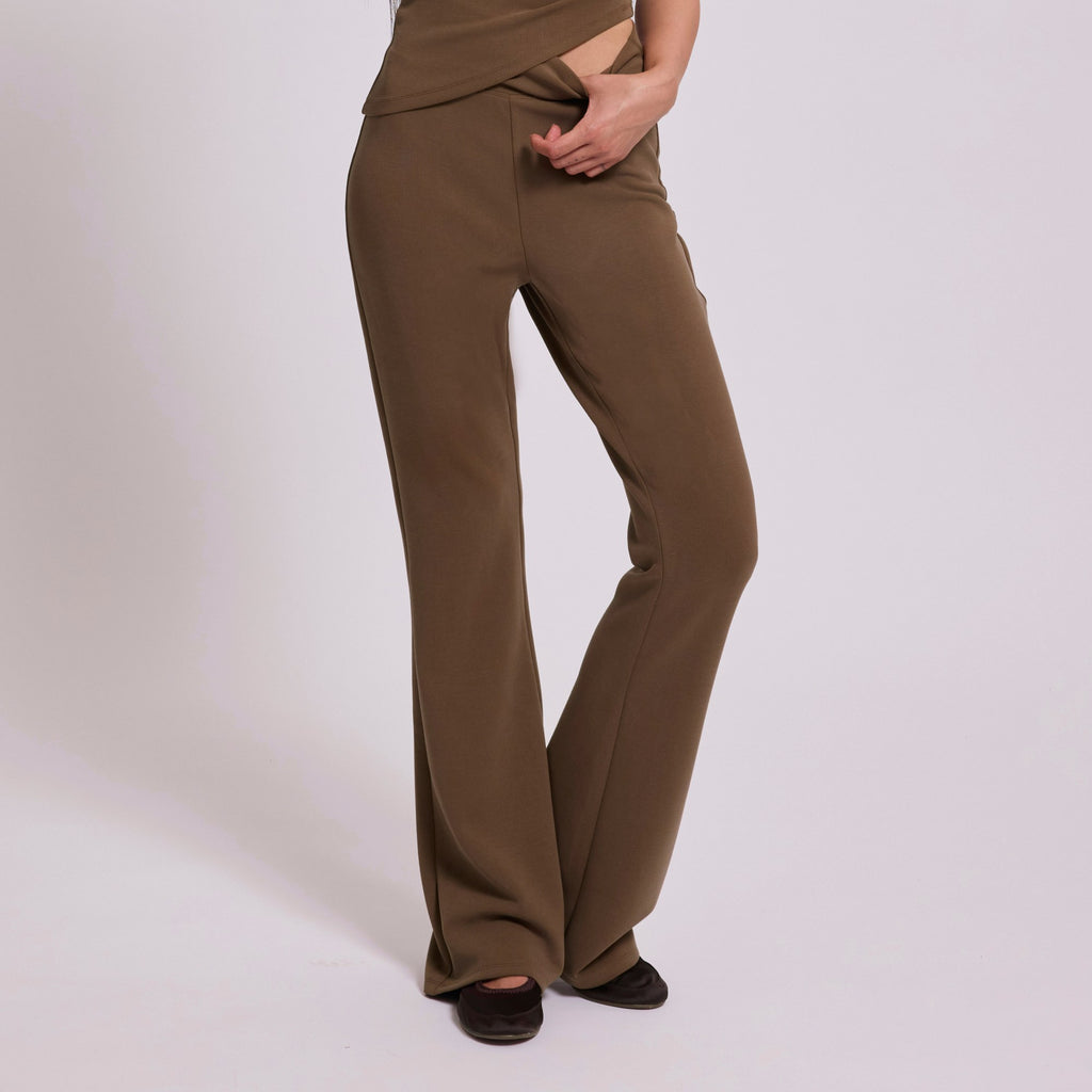 Mellow Up Rib Bootcut Pants