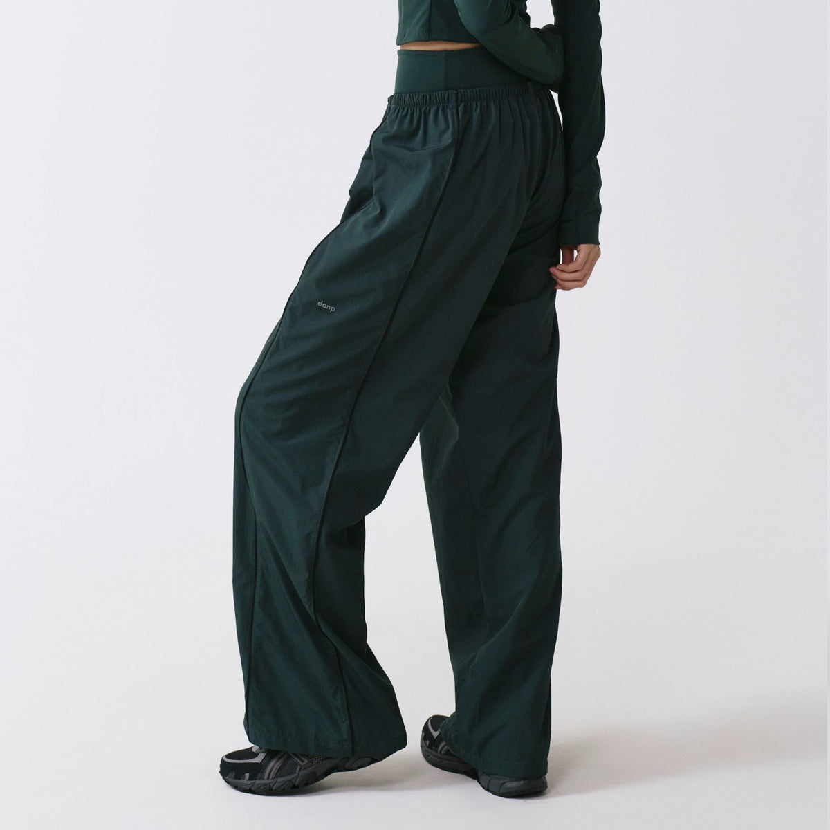 Morning Flow Nylon Cover Pants