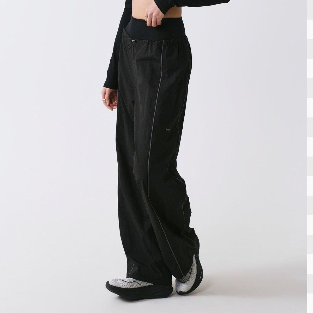 Morning Flow Nylon Cover Pants