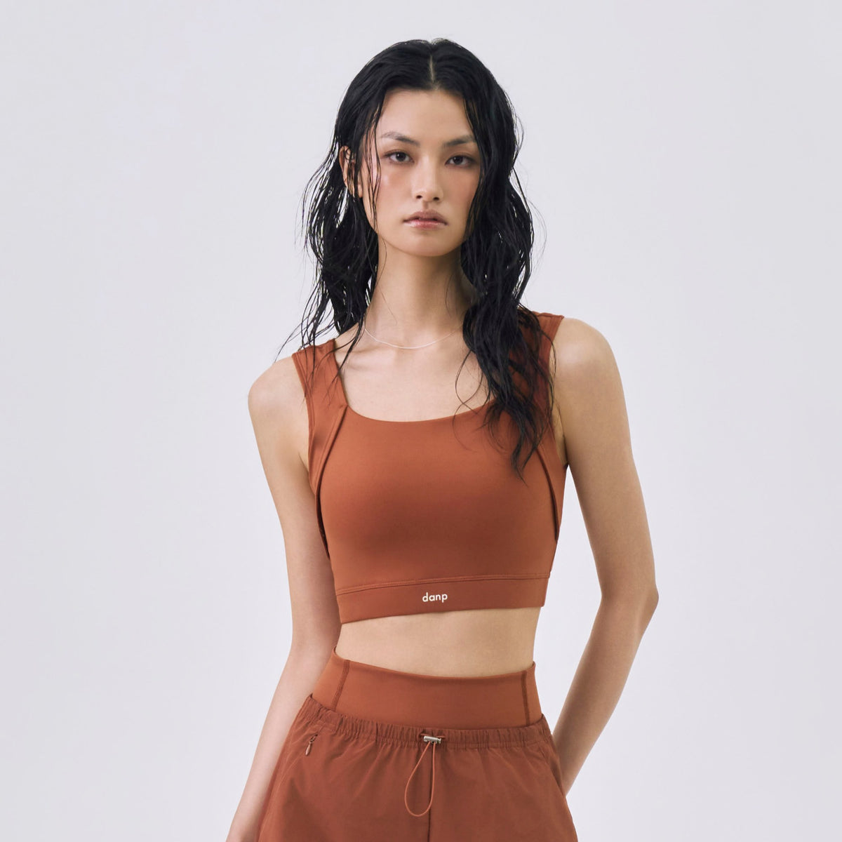 Sun Grain Curve Fit Sleeveless