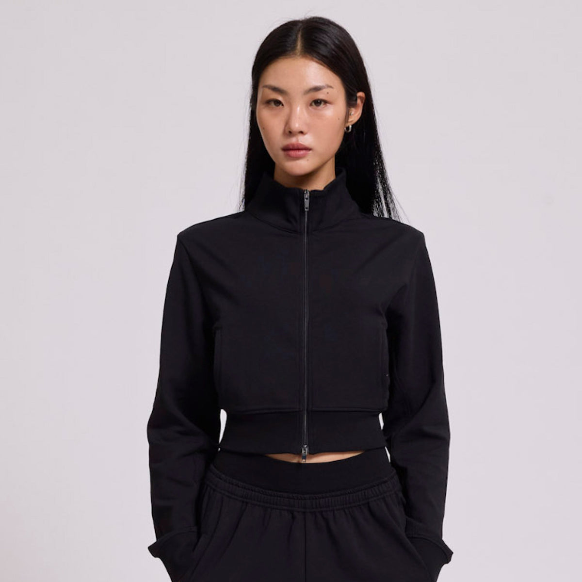 Sun Mild Motion Crop Zip-up