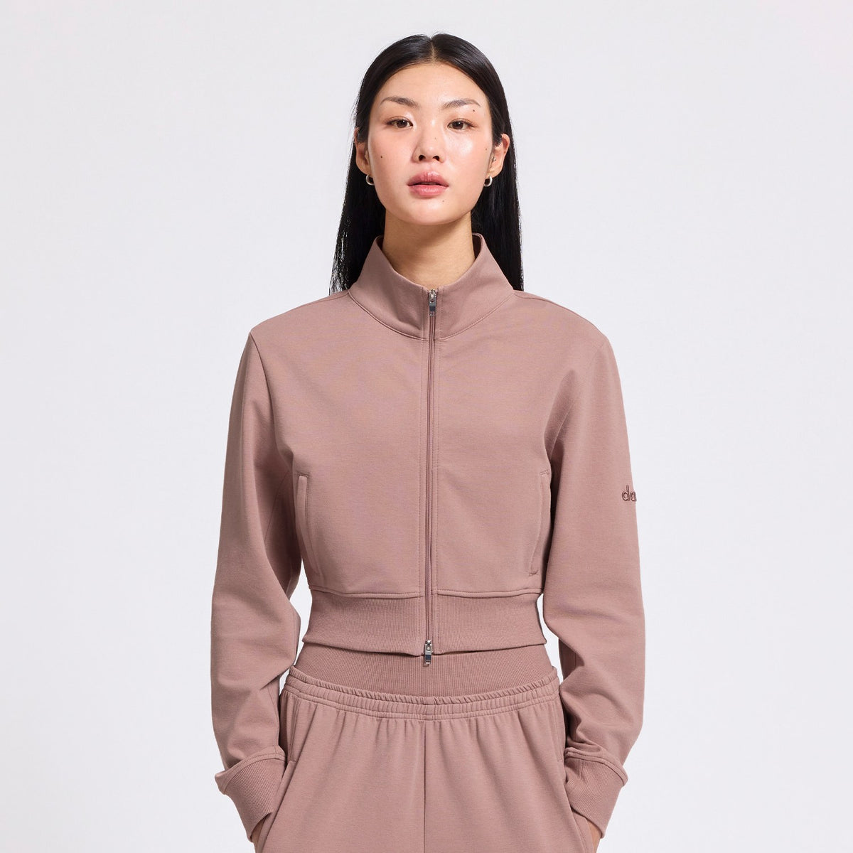 Sun Mild Motion Crop Zip-up